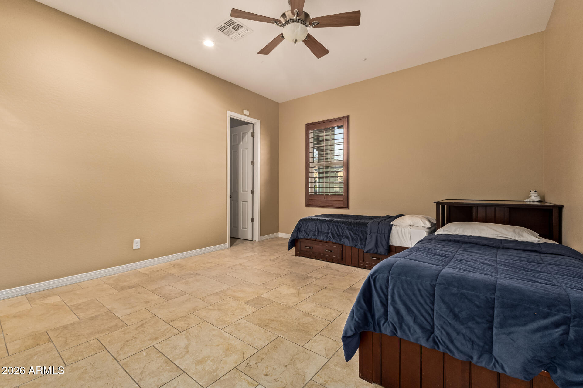 VENTANA PICACHOS - Residential