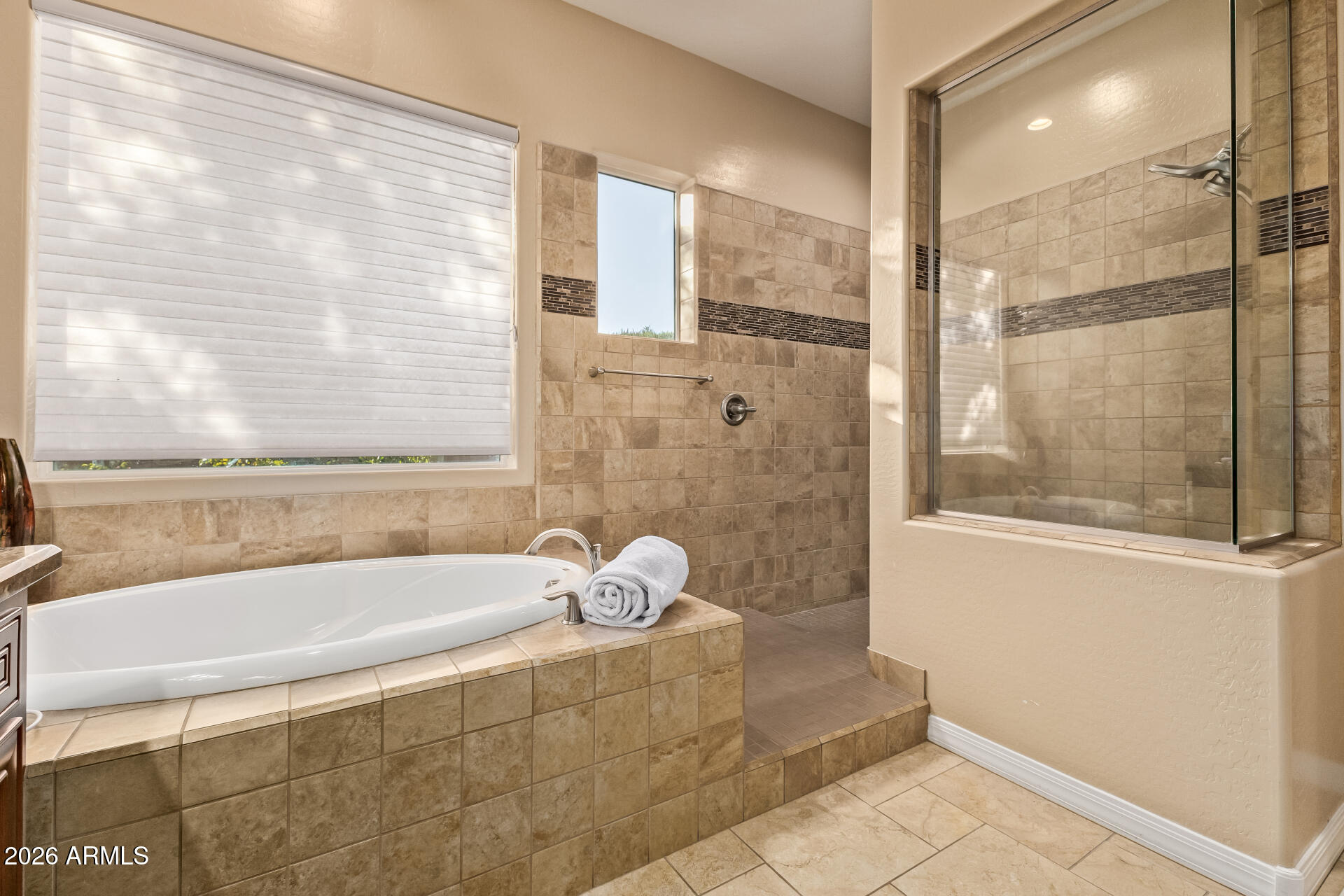VENTANA PICACHOS - Residential