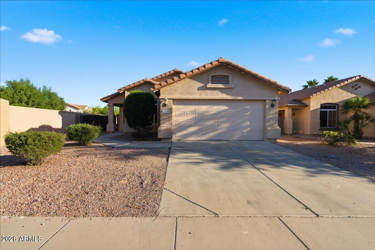 22945 W GARDENIA Drive