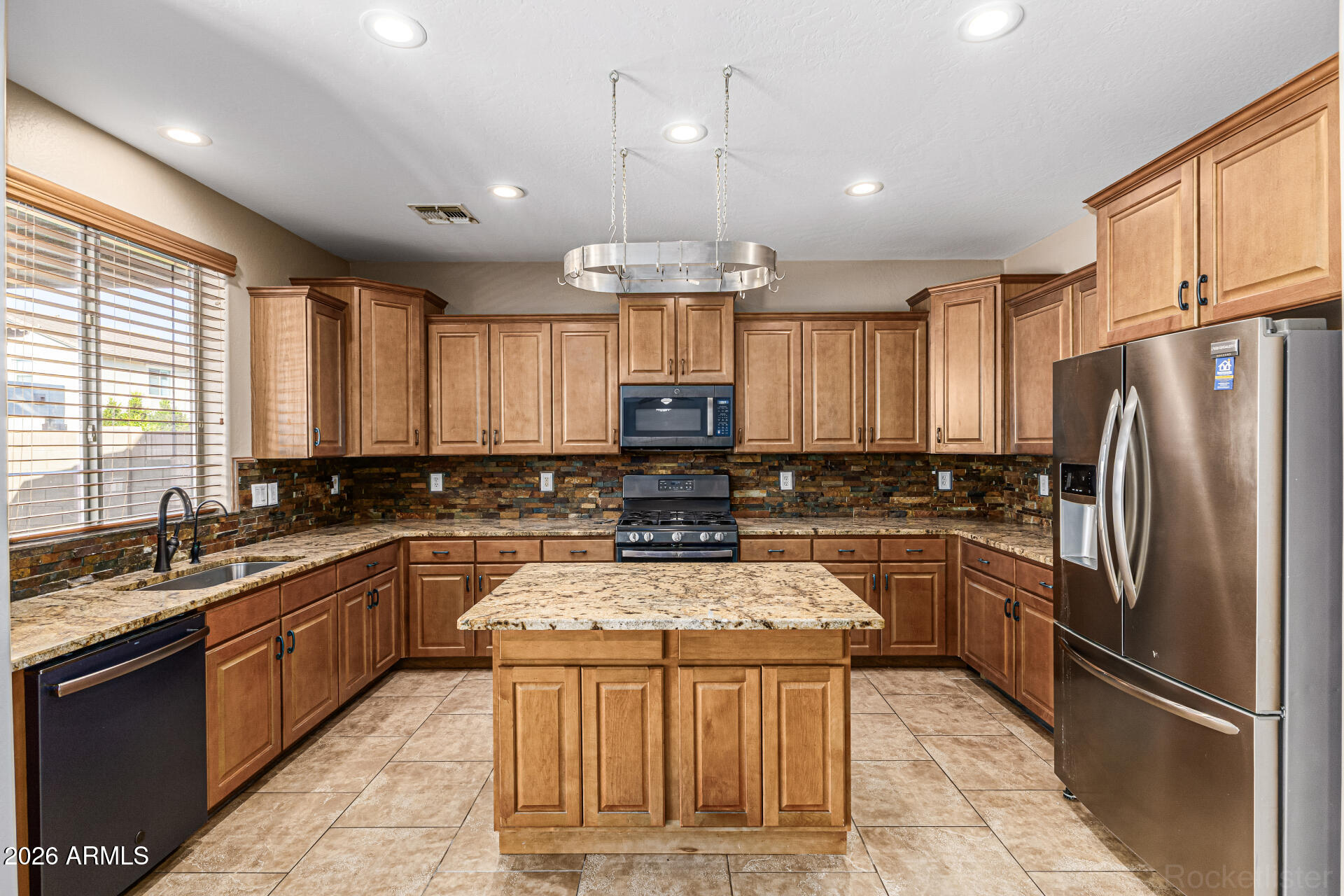 2730 E VERMONT Drive