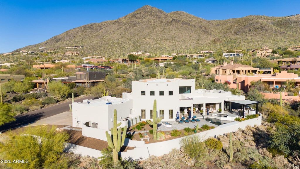 Photo of 5901 E Restin Road, Cave Creek, AZ 85331 (MLS # 6991918)