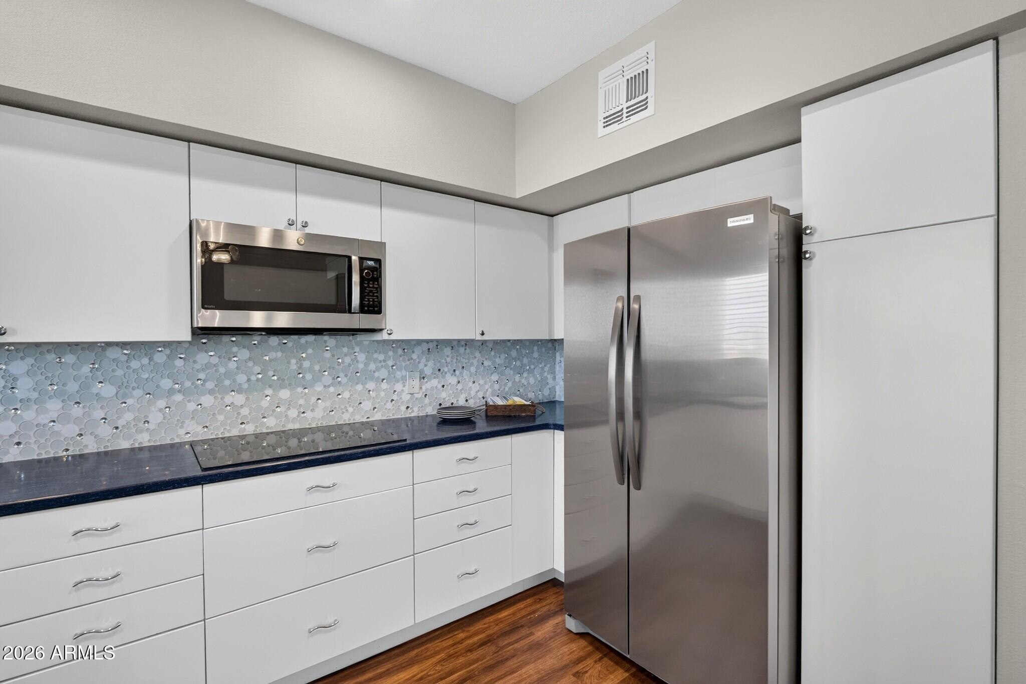 2524 S EL PARADISO Drive 40