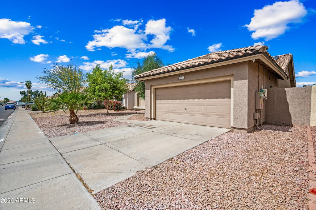 Photo of 11526 W Cyprus Drive, Avondale, AZ 85392 (MLS # 7009244)