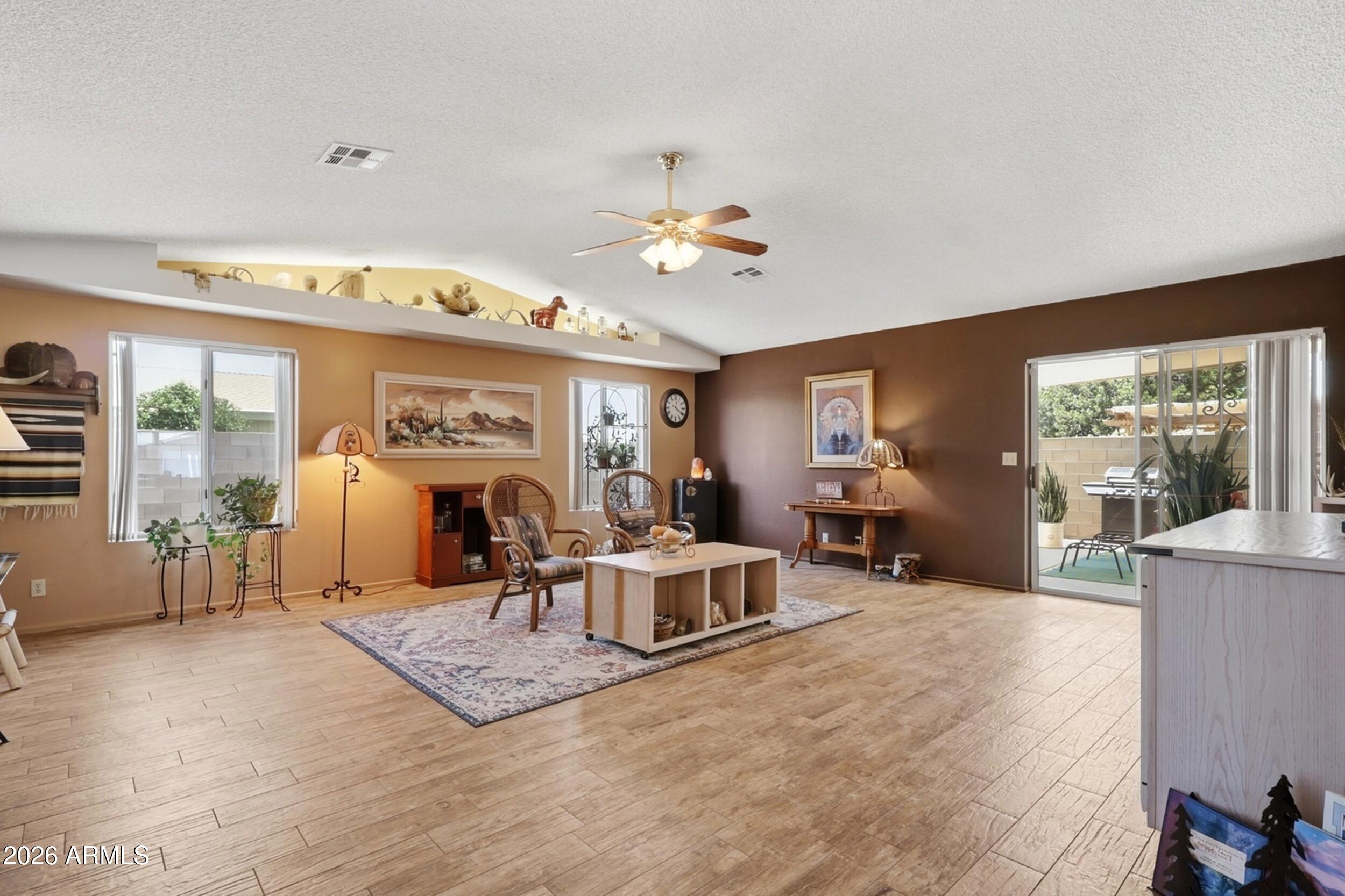 SUNLAND VILLAGE 4 - Residential