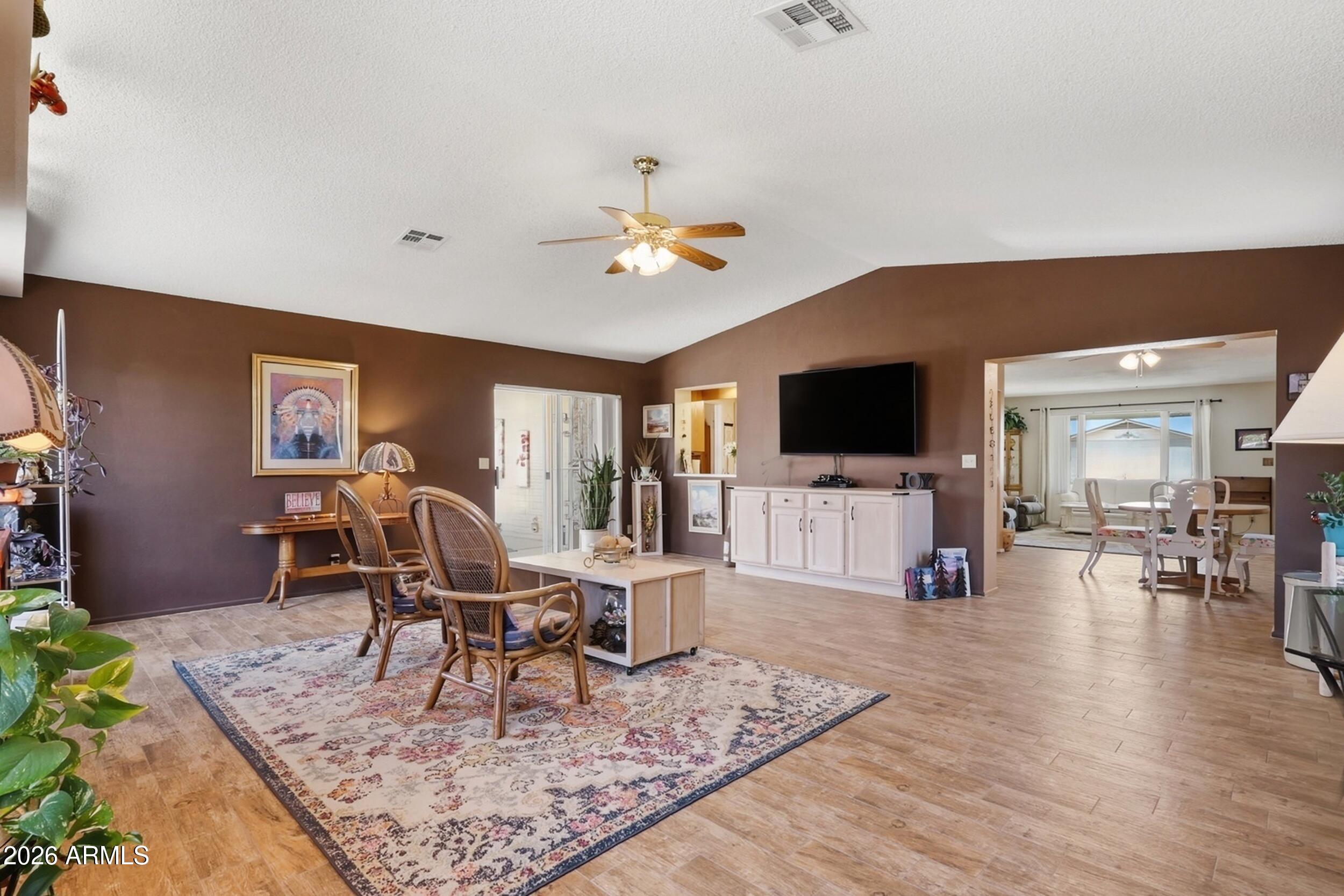 SUNLAND VILLAGE 4 - Residential
