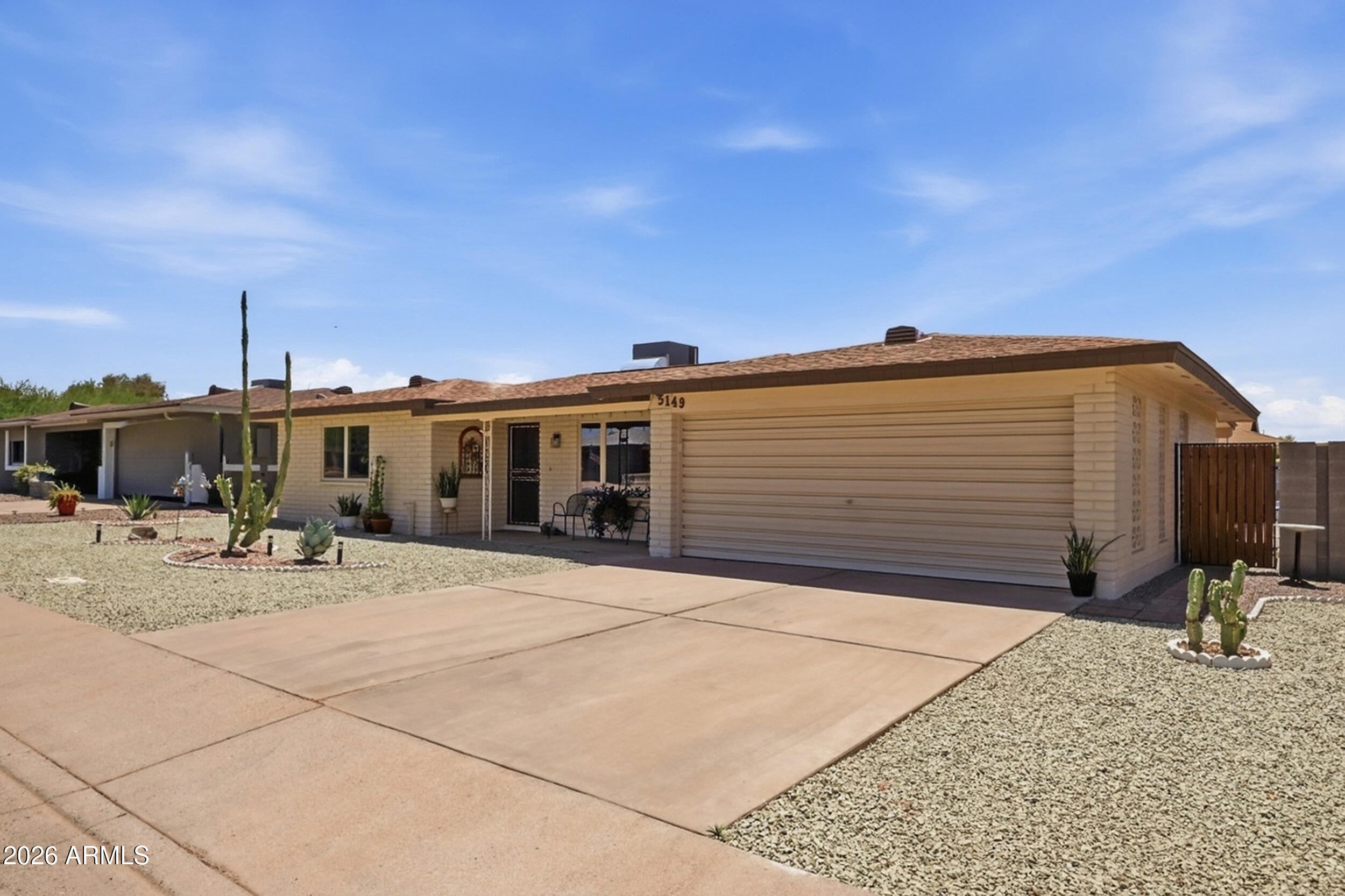 SUNLAND VILLAGE 4 - Residential