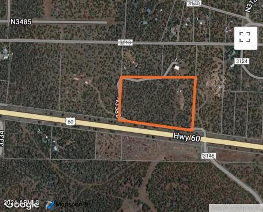 Beautiful 4.86 Acre Parcel In Apache Woodlands Estates. Adjacent To US 60 And 15 Minutes From Show Low. Camp Now With Your Friends & Build Later, Property Has City Water, Power & Sewer(Septic) & Hookups For 2 RV's. Possible Use For Airbnb Under ''Unique Listing(RV Parking Spot With Hookups)'' For Extra Income.
