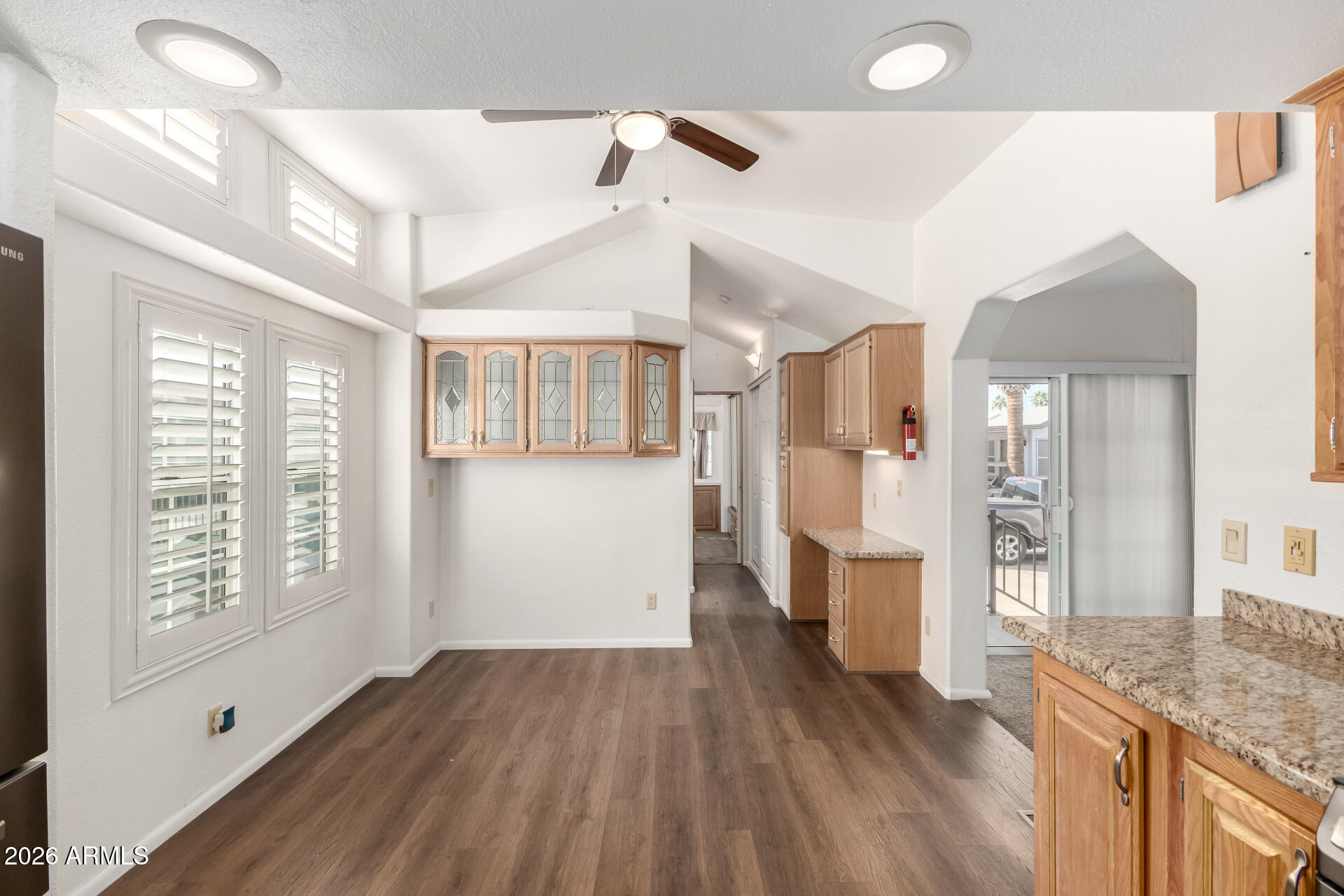 111 S GREENFIELD Road 181