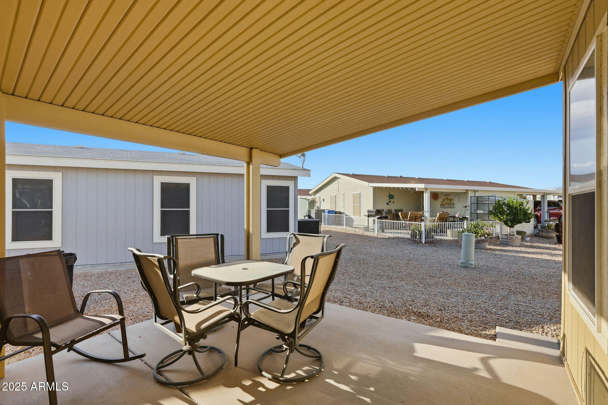 8865 E BASELINE Road 558