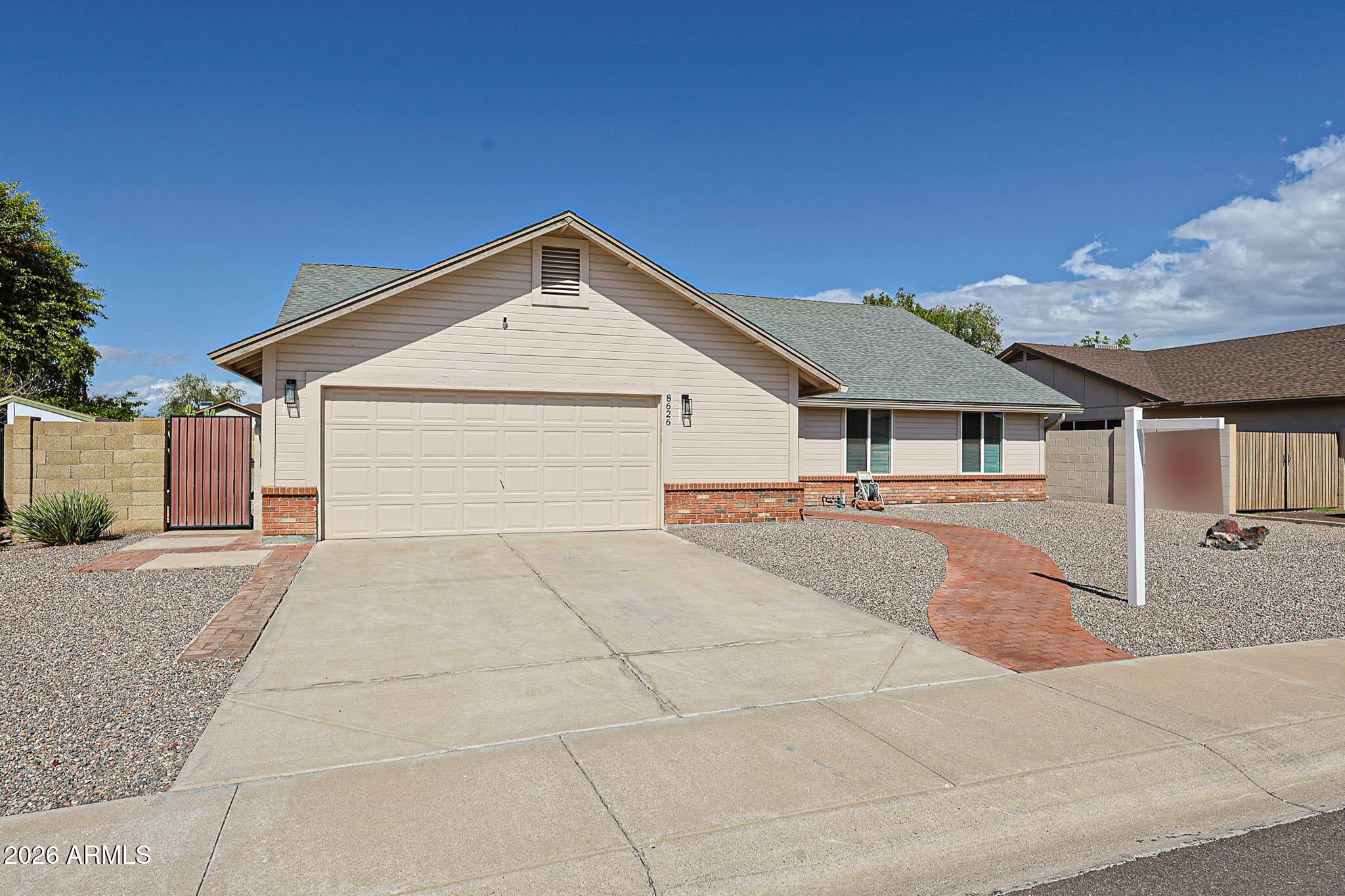 8626 W GREENBRIAN Drive
