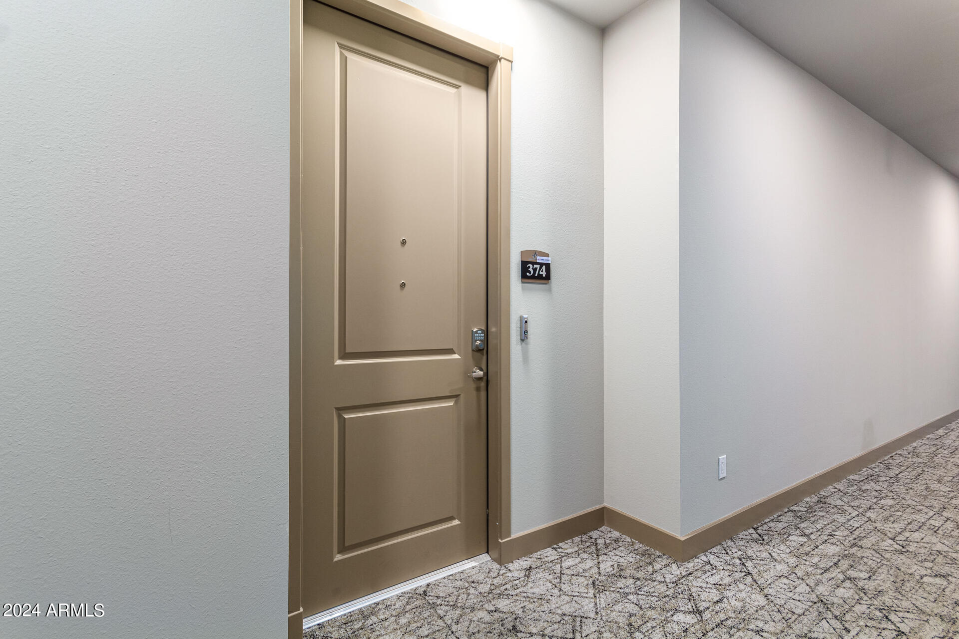 2511 W QUEEN CREEK Road 374