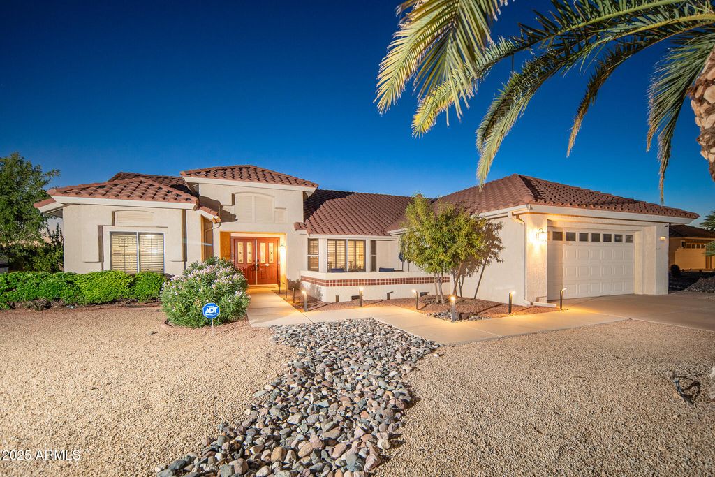 Photo of 21606 N Yellowstone Circle, Sun City West, AZ 85375 (MLS # 6991182)