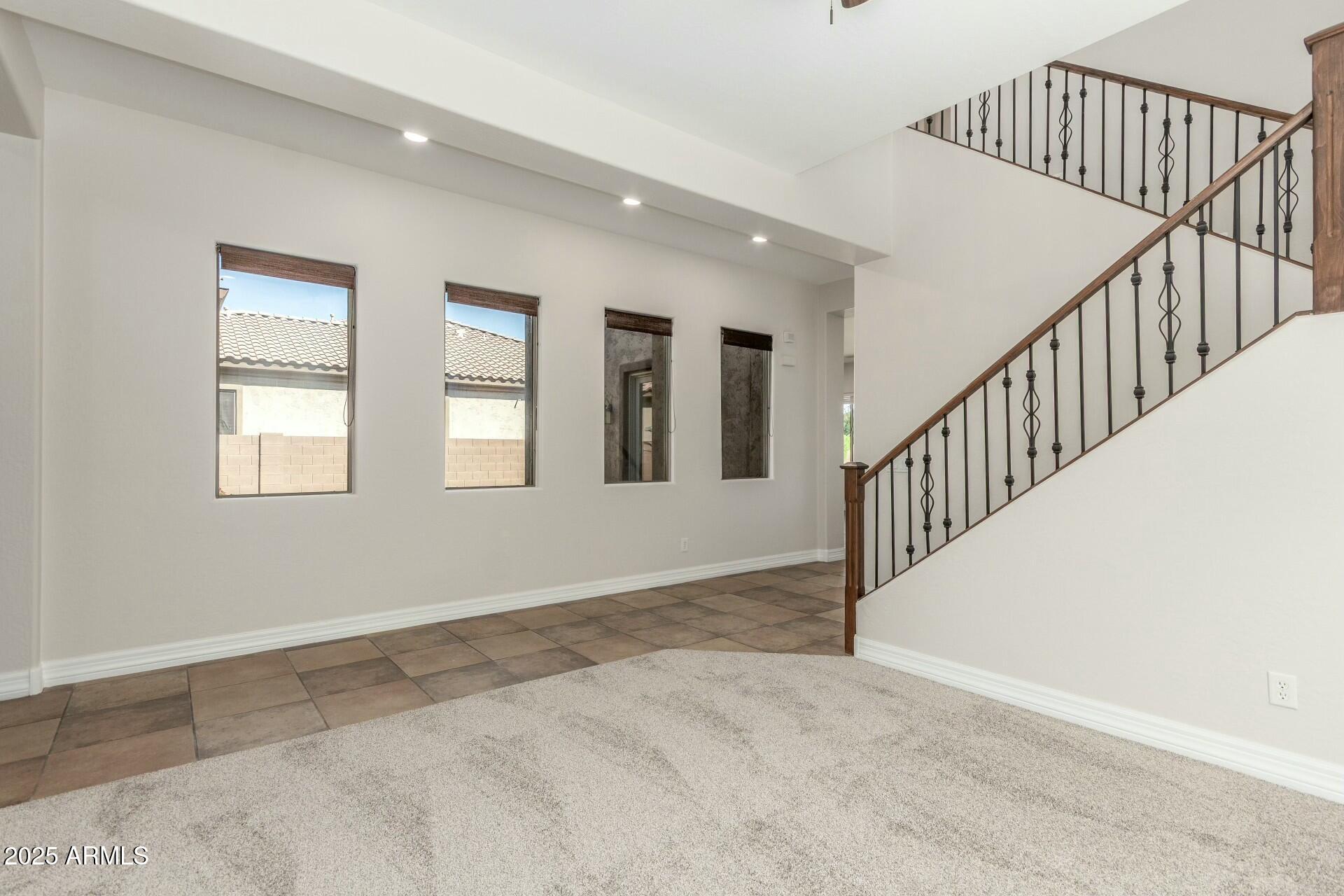 Gilbert, Arizona 85297, United States, 4 Bedrooms Bedrooms, ,3 BathroomsBathrooms,Residential,Pending,106114