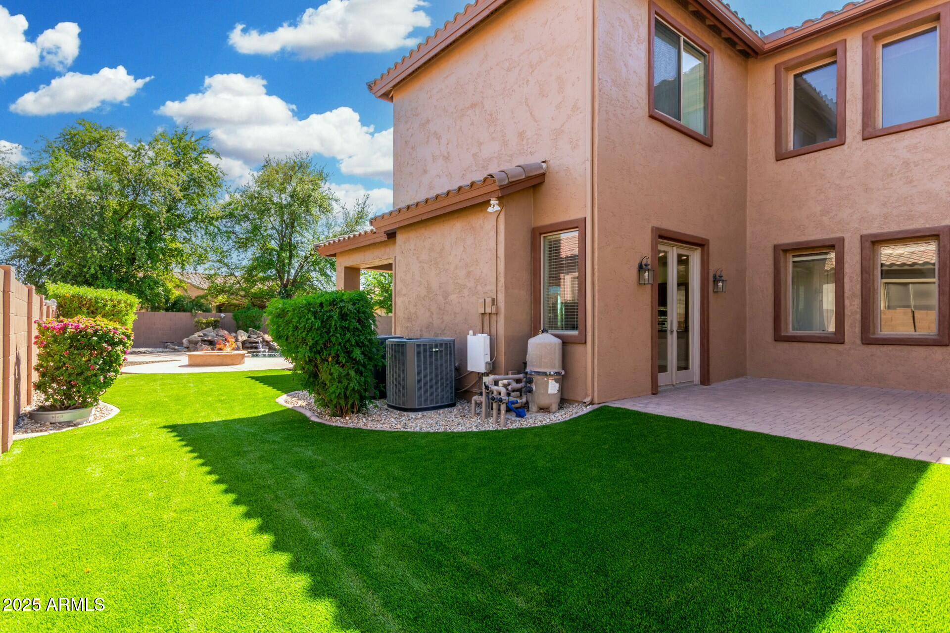 Gilbert, Arizona 85297, United States, 4 Bedrooms Bedrooms, ,3 BathroomsBathrooms,Residential,Pending,106114