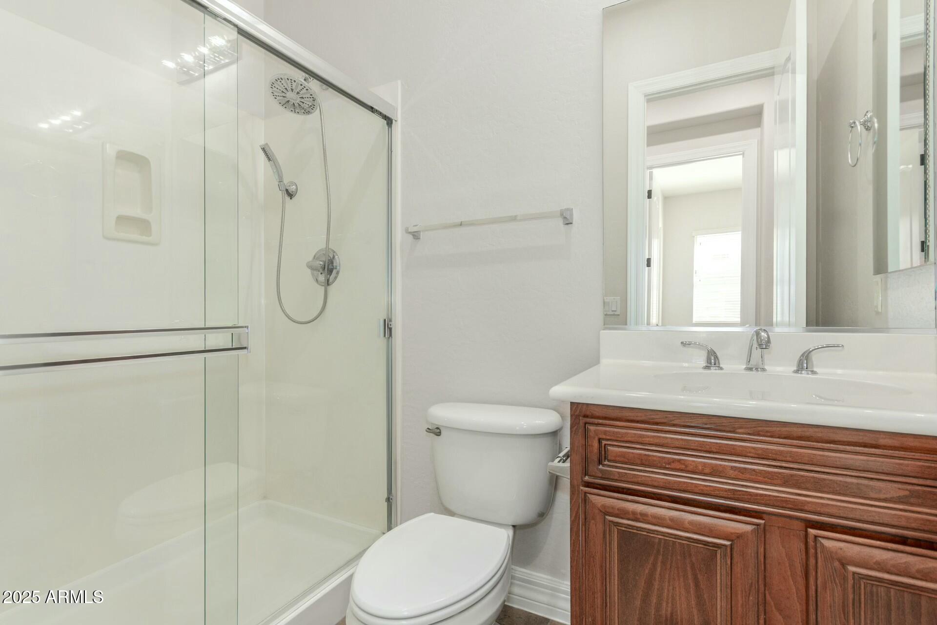 Gilbert, Arizona 85297, United States, 4 Bedrooms Bedrooms, ,3 BathroomsBathrooms,Residential,Pending,106114