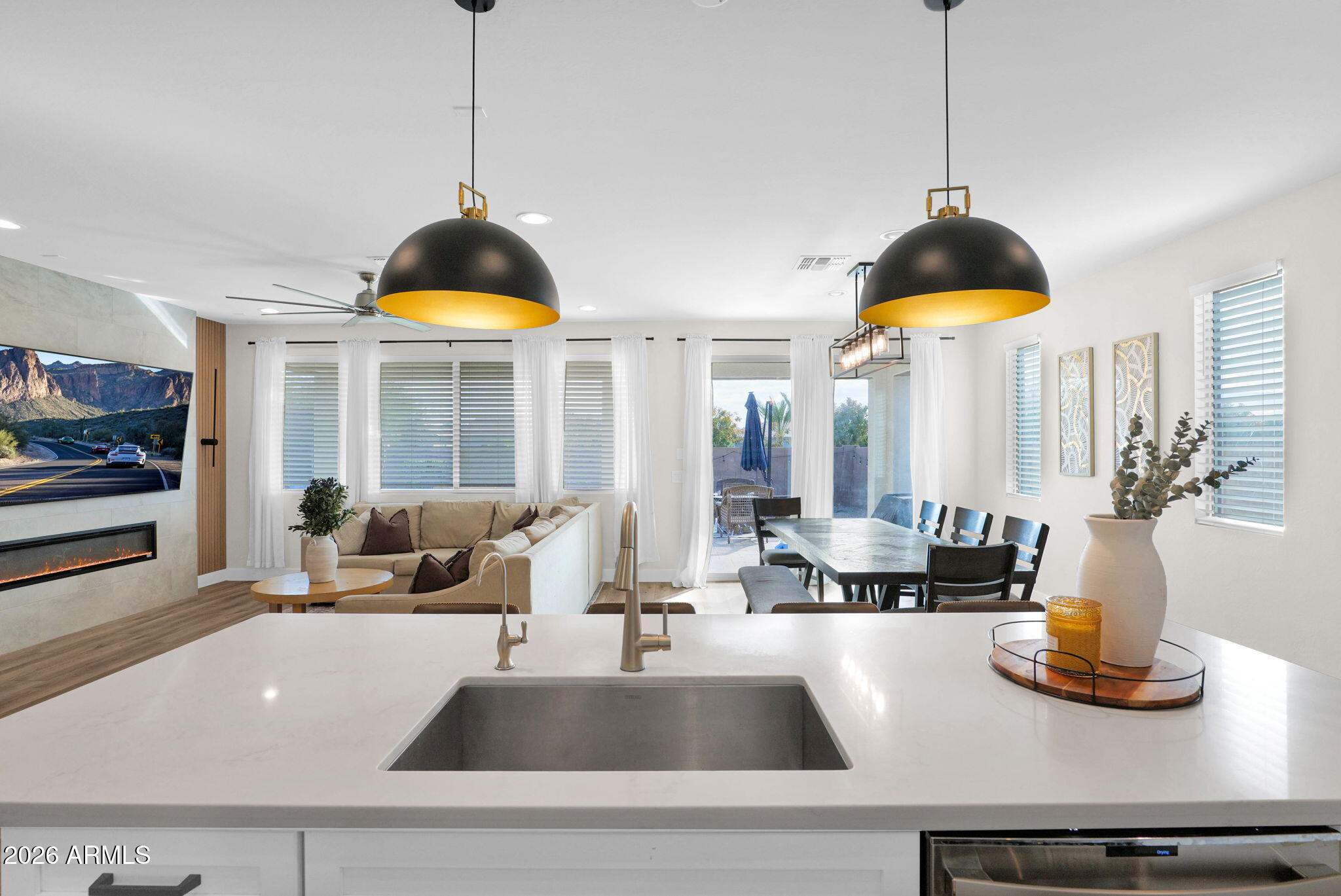 22951 E VIA DEL SOL --