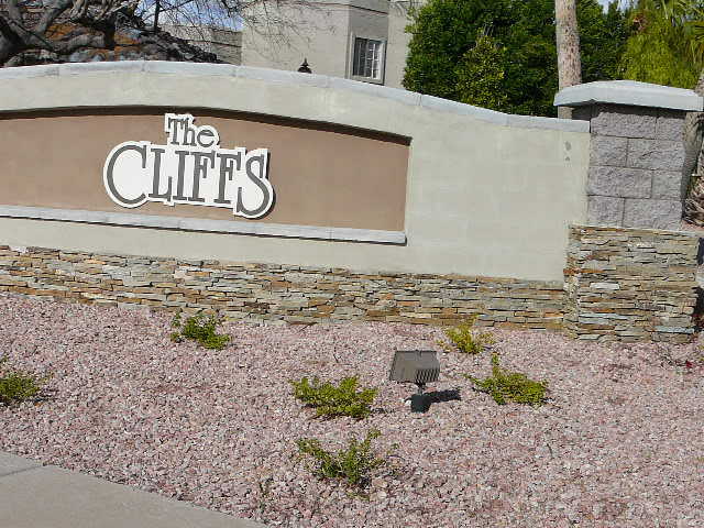 Photo 1 of 13 — 1720 E THUNDERBIRD Road 2076, Phoenix, AZ 85022