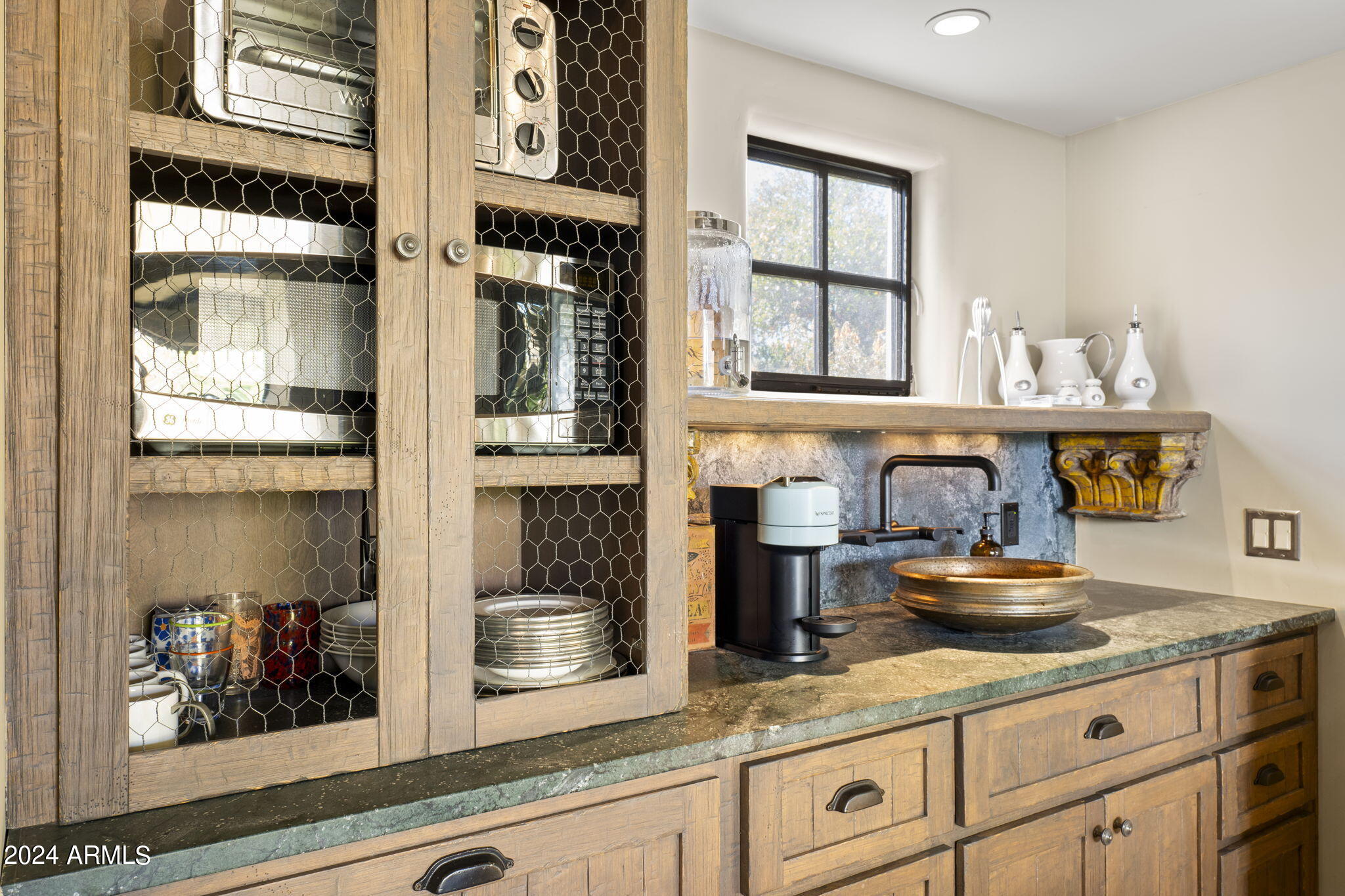 7005 E Jackrabbit (Casita) Road