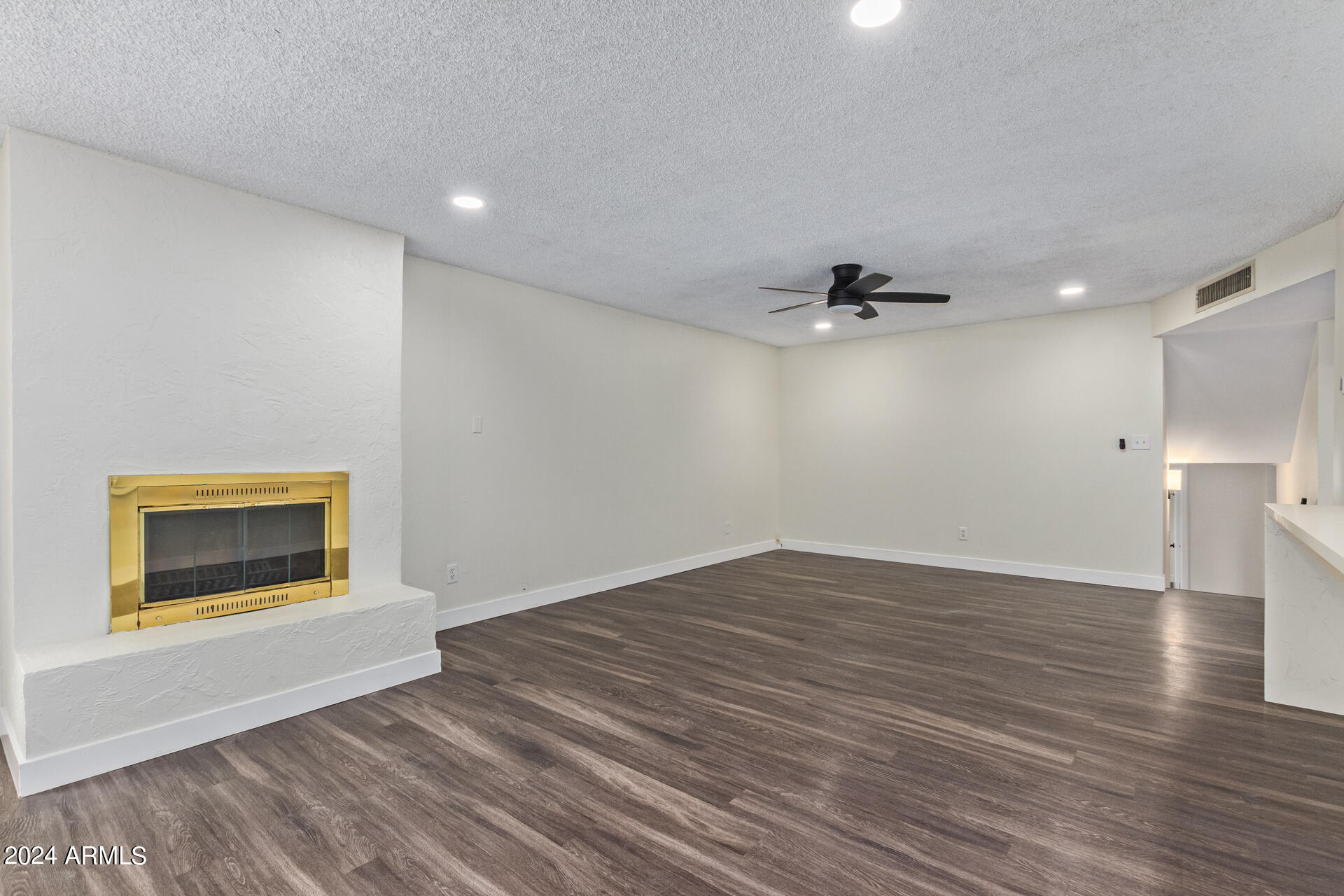 4414 S NEWBERRY Road