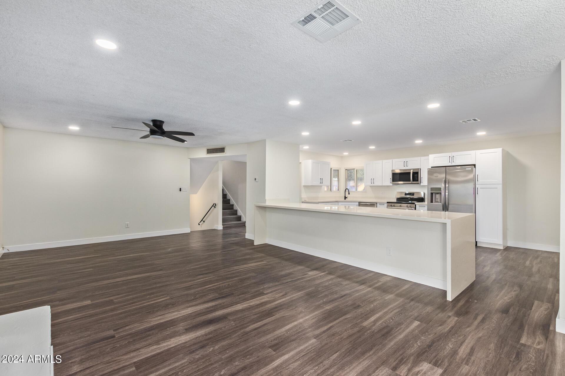 4414 S Newberry Road