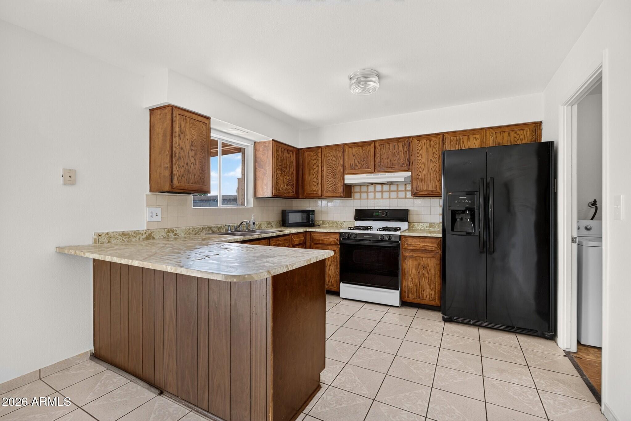 7131 W COCHISE Drive