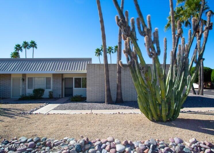 5518 E LINDSTROM Lane A1