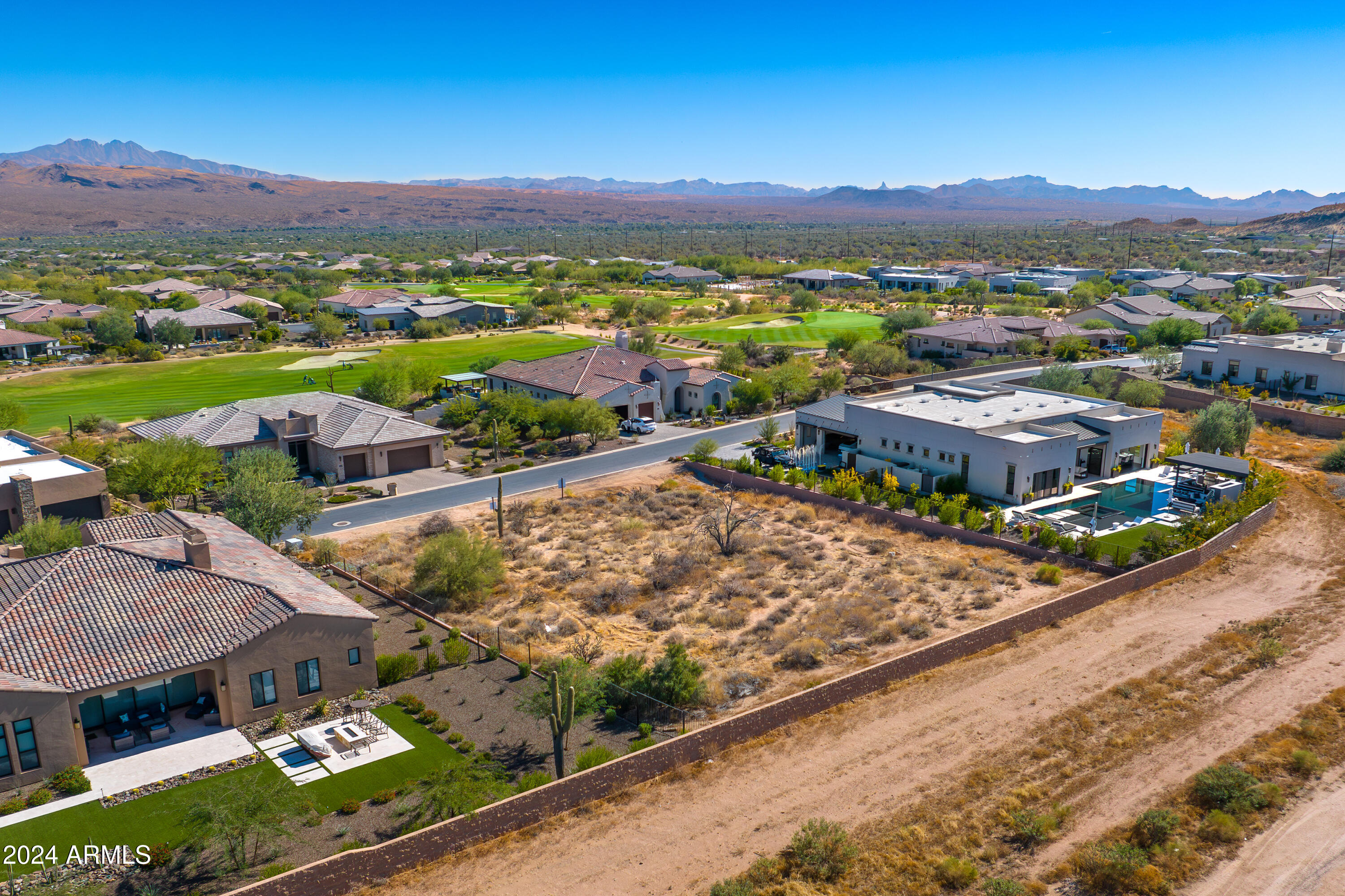 28602 N SUMMIT SPRINGS Road