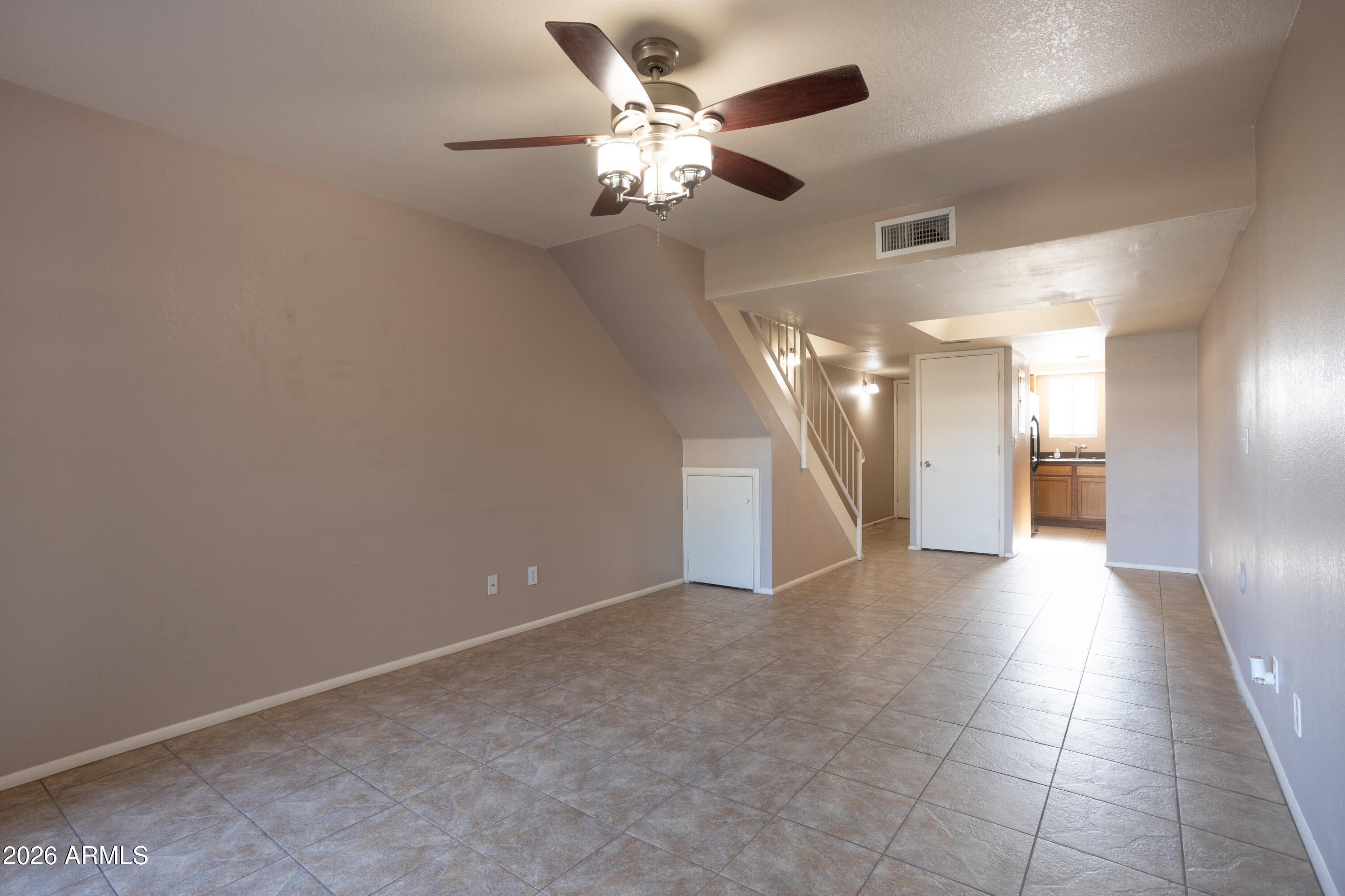 1215 E LEMON Street 220