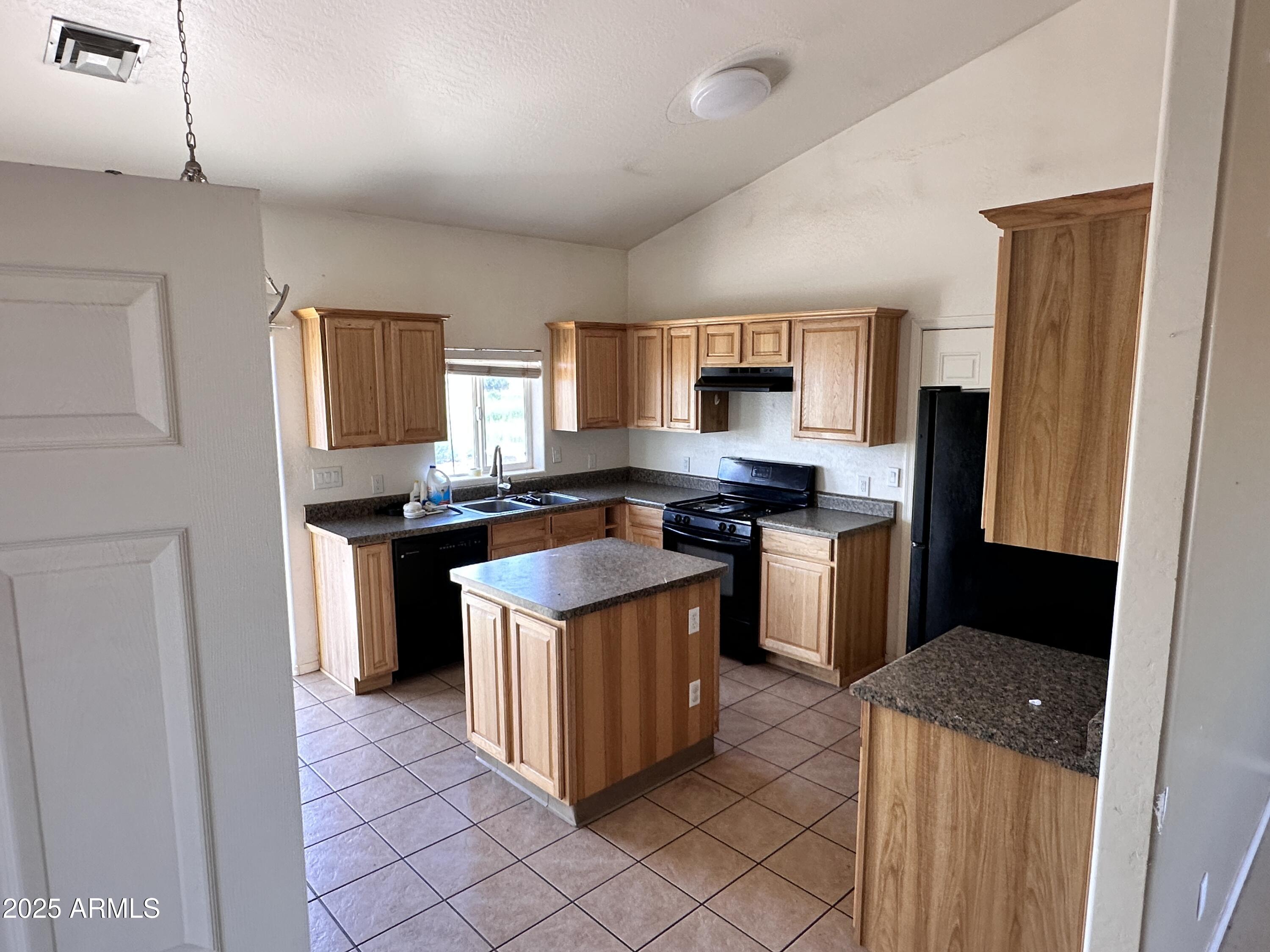 _1150 S 30th Street S