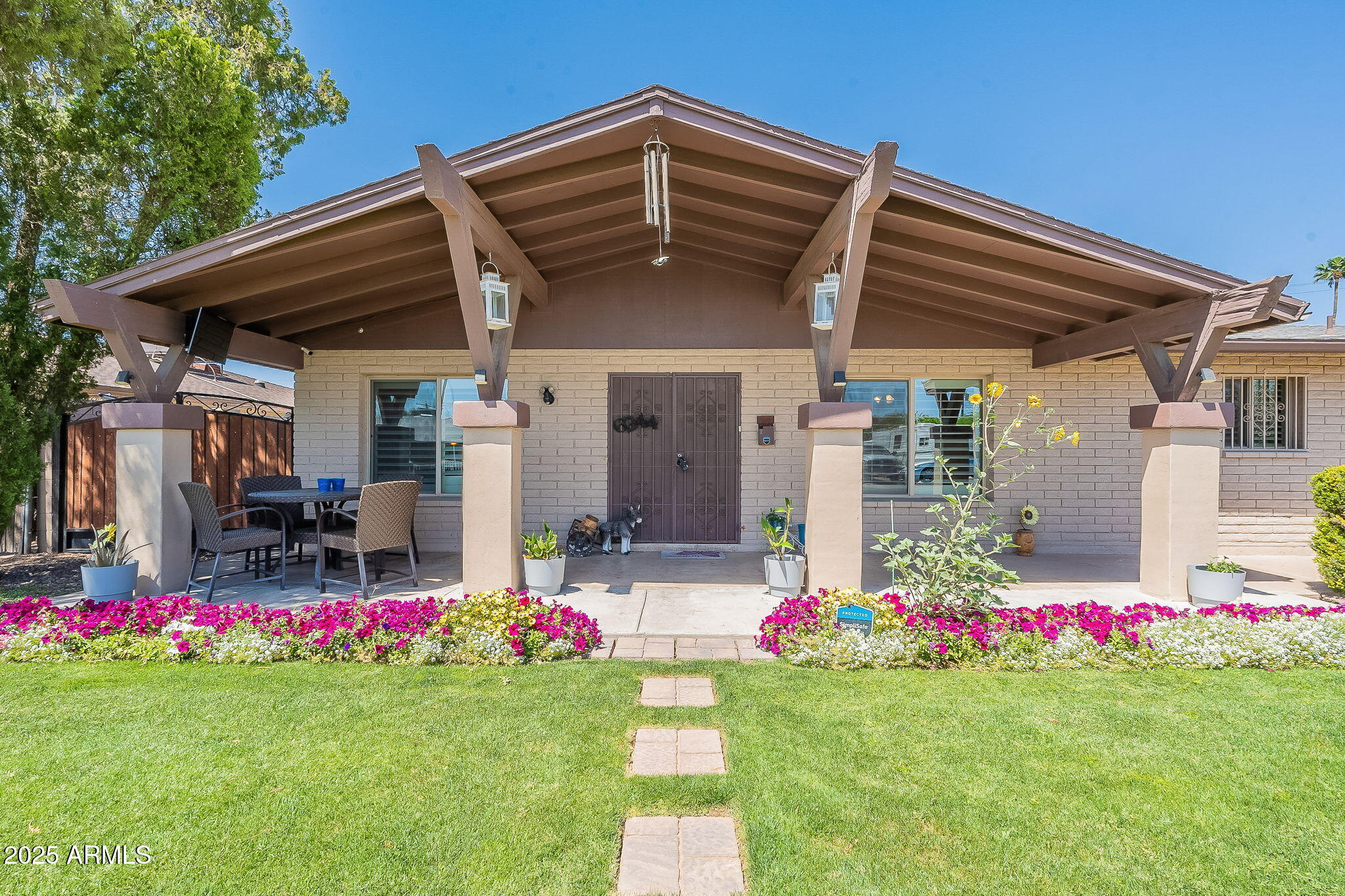 6244 W CLOUSE Drive