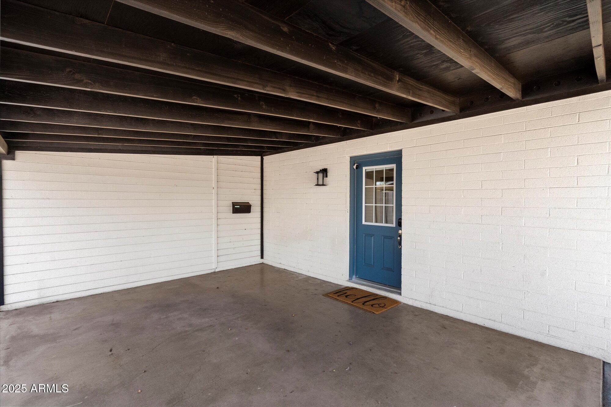 1939 E ALAMEDA Drive