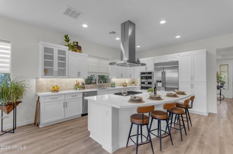 732 E LAS PUERTAS Lane Queen Creek AZ 85140