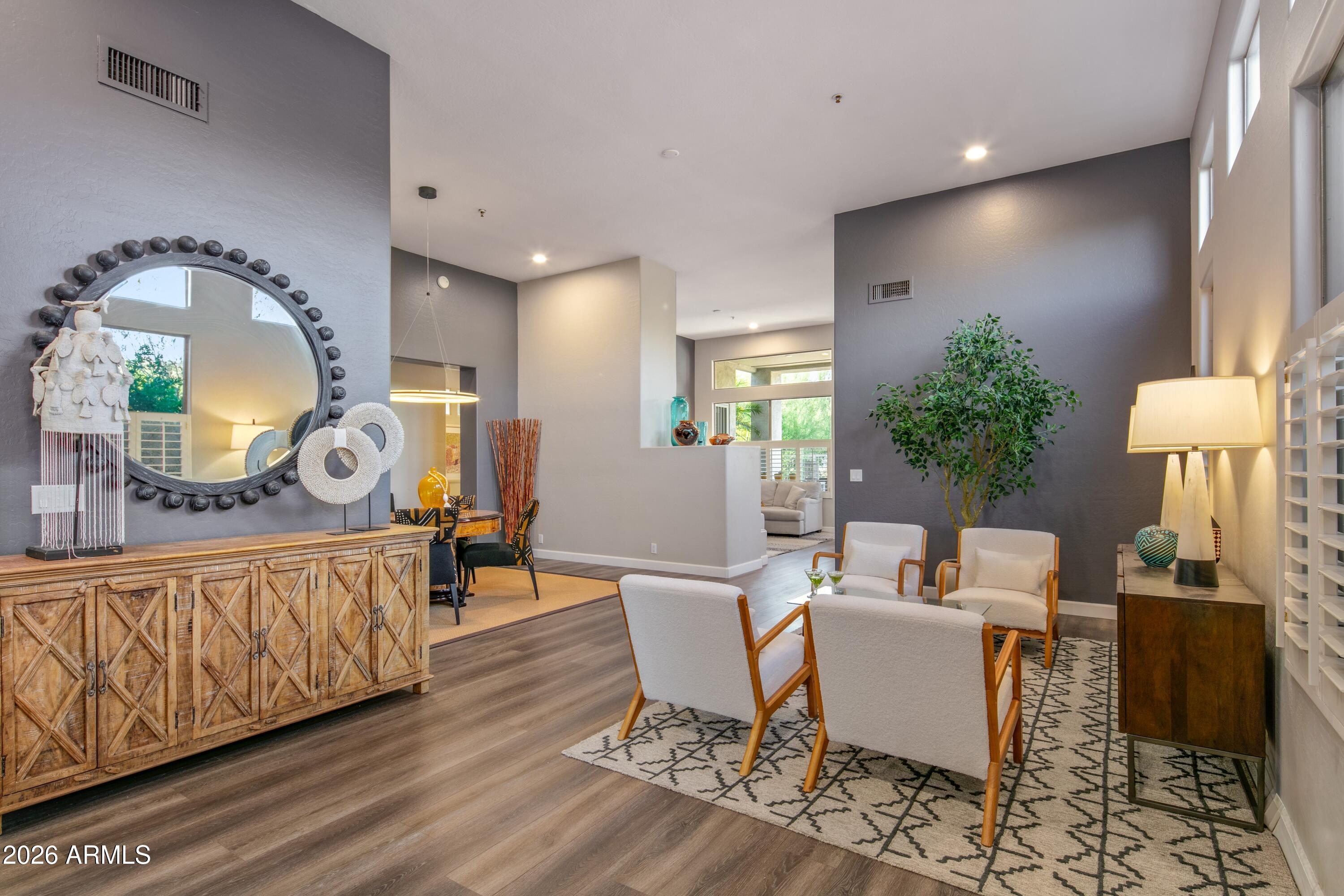 7130 E SIENNA BOUQUET Place