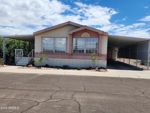 A home in Wickenburg