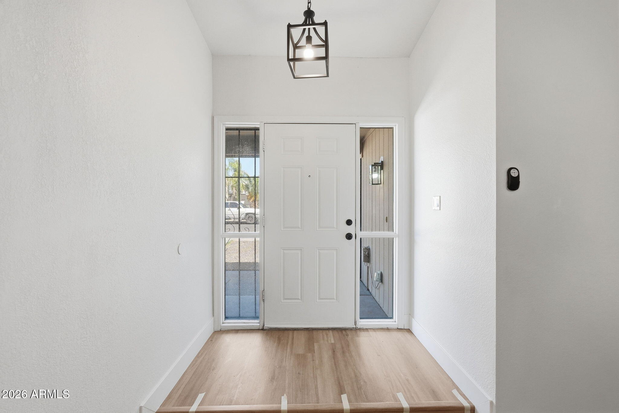 2625 E ISABELLA Avenue