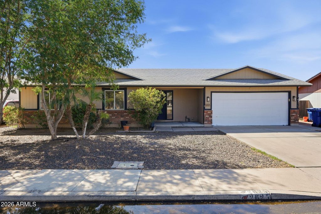 Photo of 2625 E Isabella Avenue, Mesa, AZ 85204 (MLS # 6998110)