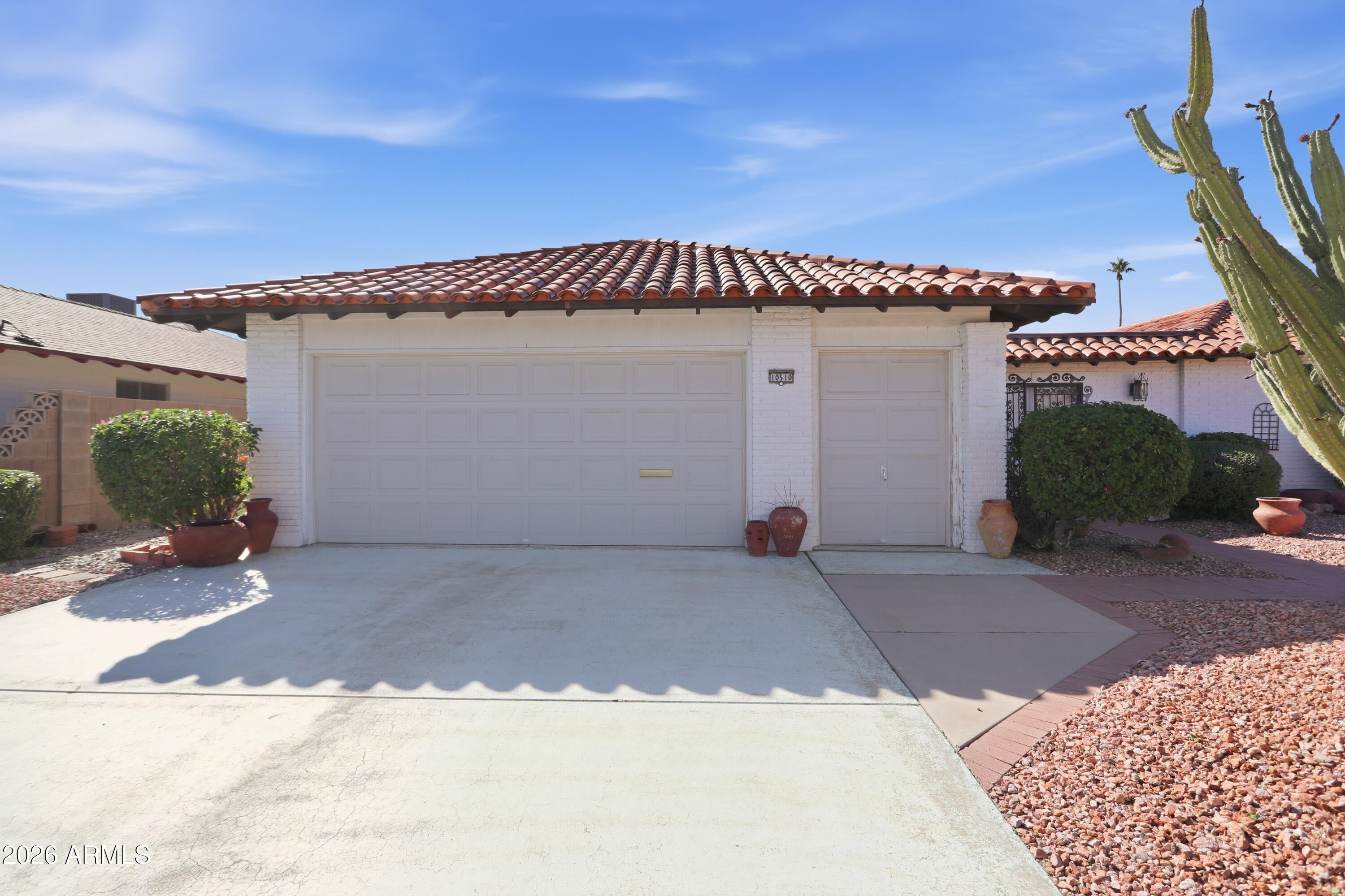 10510 W KINGSWOOD Circle