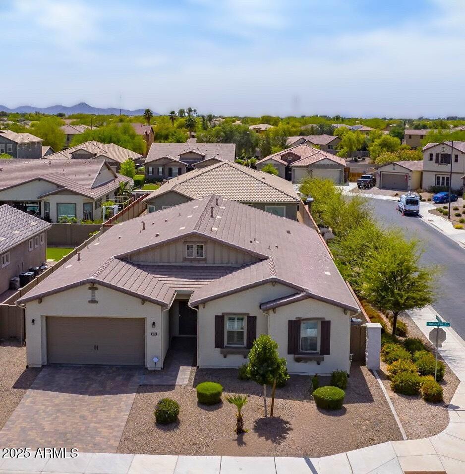 1063 E HOLLAND PARK Drive
