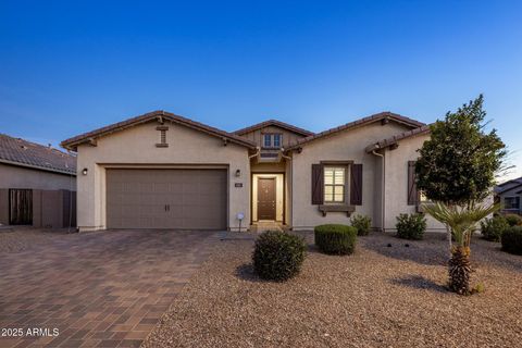 1063 E HOLLAND PARK Drive Gilbert AZ 85297