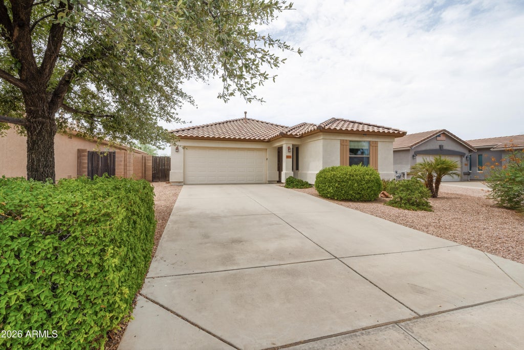 Photo of 353 W Welsh Black Circle, San Tan Valley, AZ 85143 (MLS # 7067216)