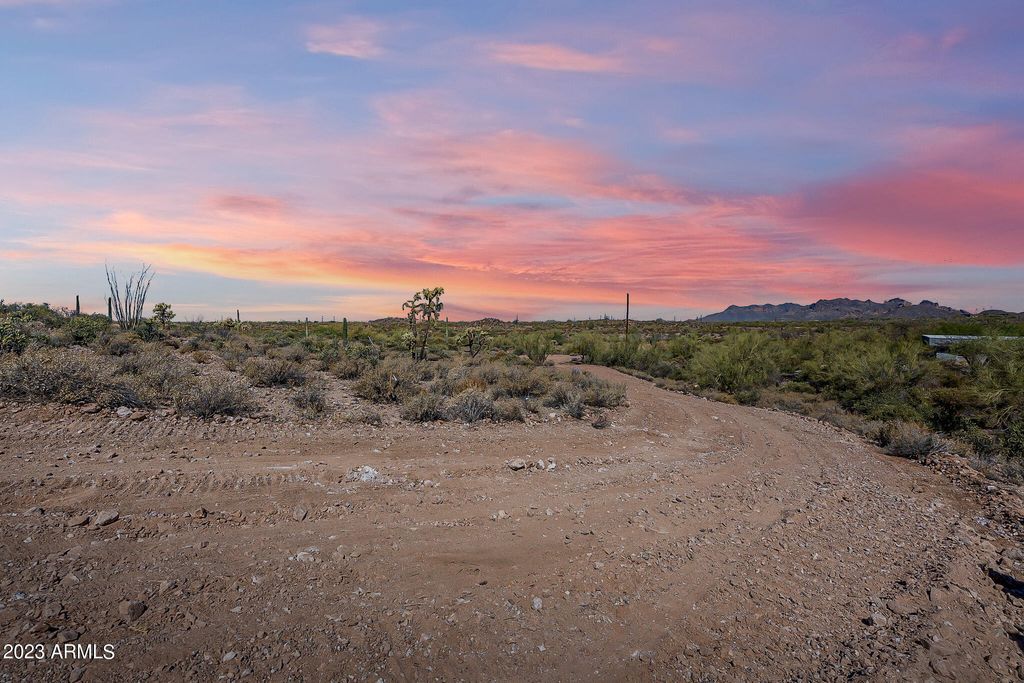 Photo of 0 E Sagebrush Street #LOT 1, Apache Junction, AZ 85119 (MLS # 6912316)