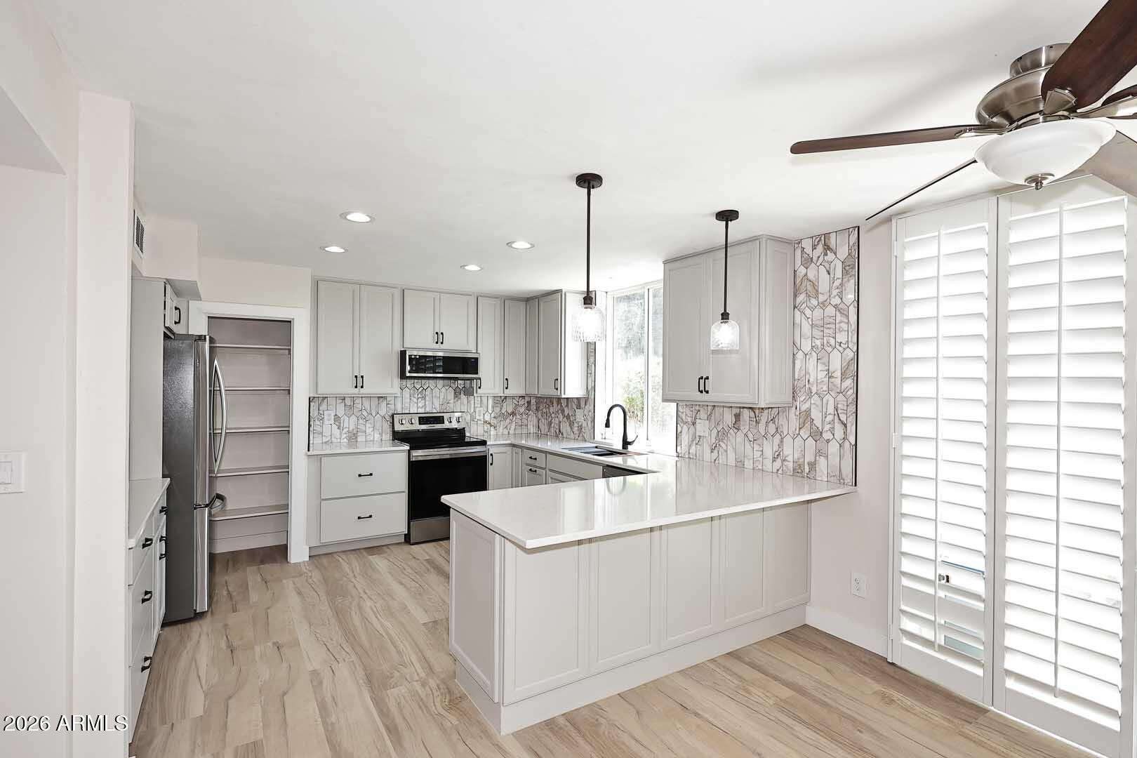 Sands East Townhouses 2 - Residential