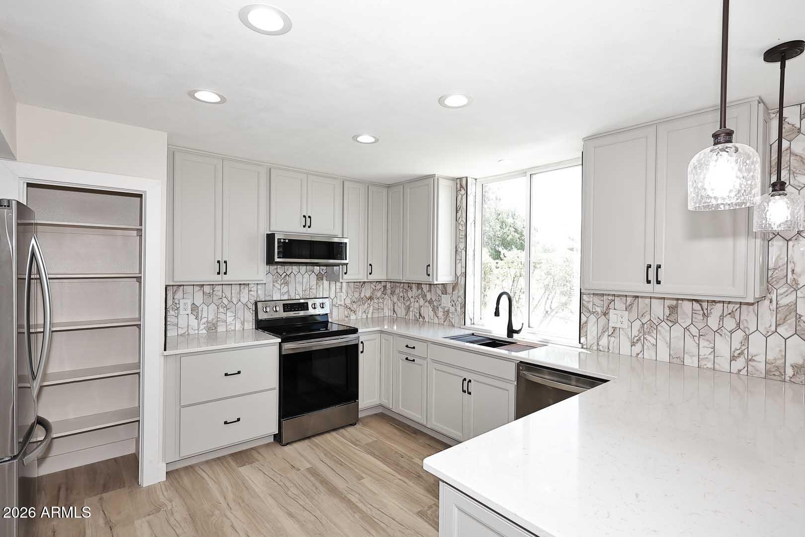 Sands East Townhouses 2 - Residential