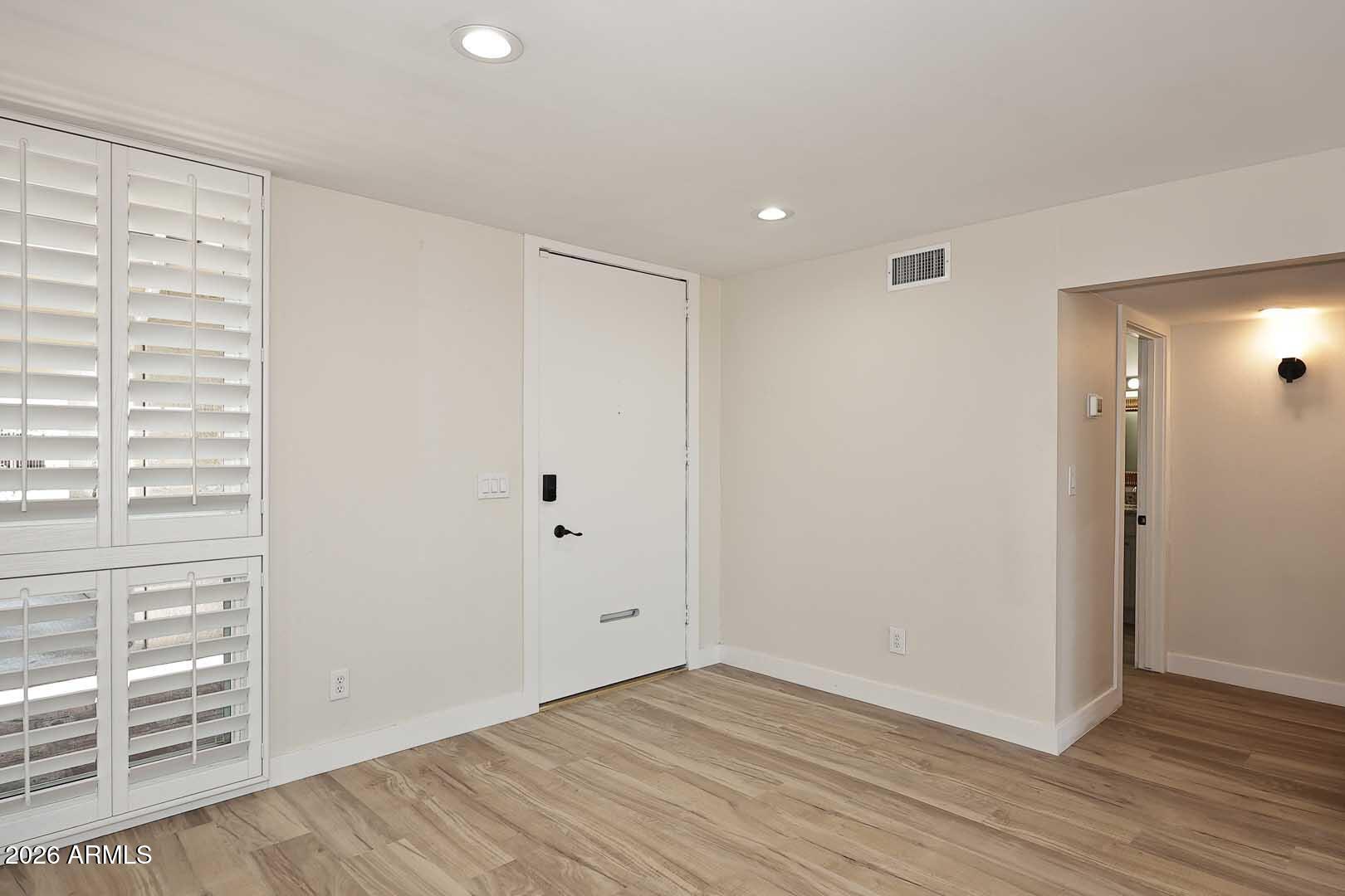Sands East Townhouses 2 - Residential