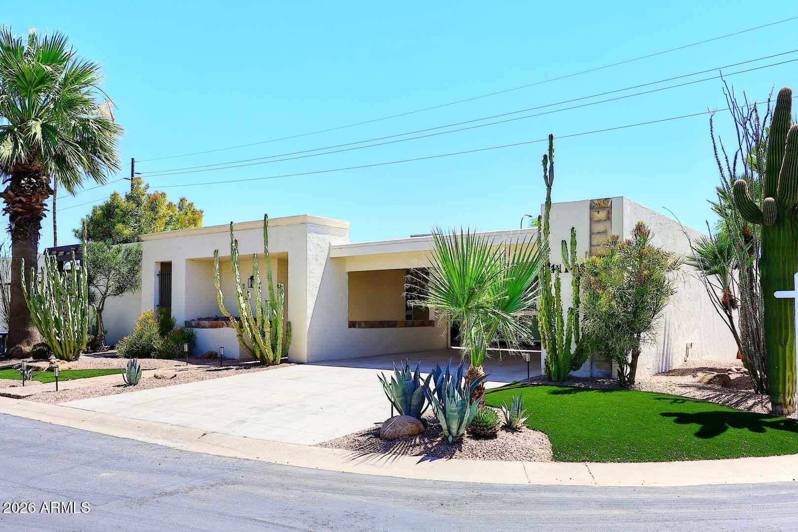 Sands East Townhouses 2 - Residential