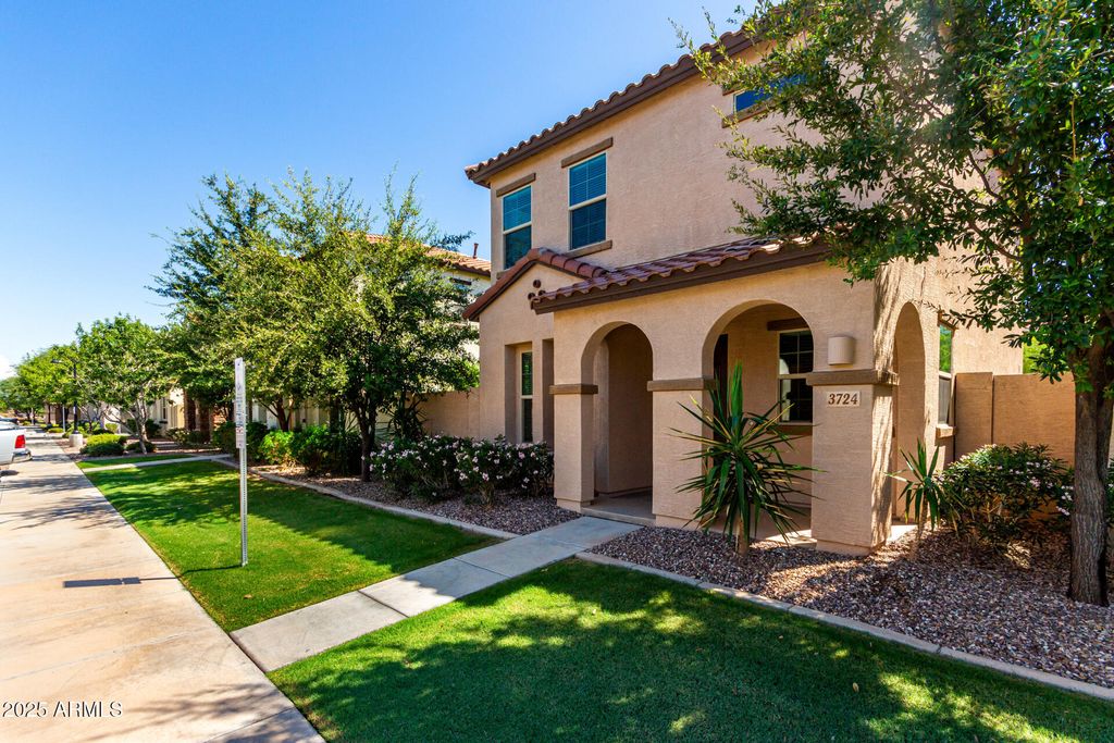 Photo of 3724 E Trinity Lane, Chandler, AZ 85286 (MLS # 6920970)