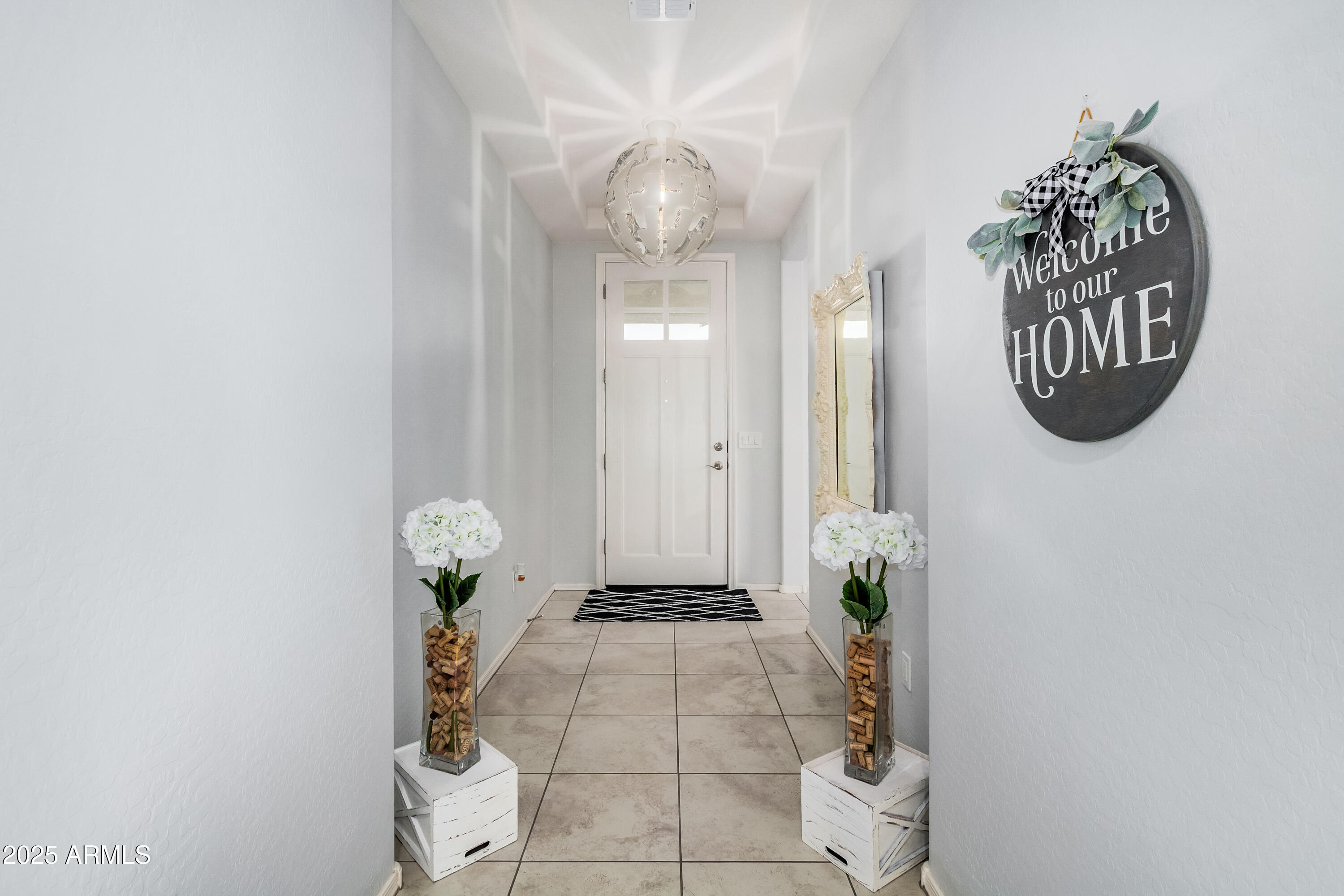 18628 W PIERSON Street