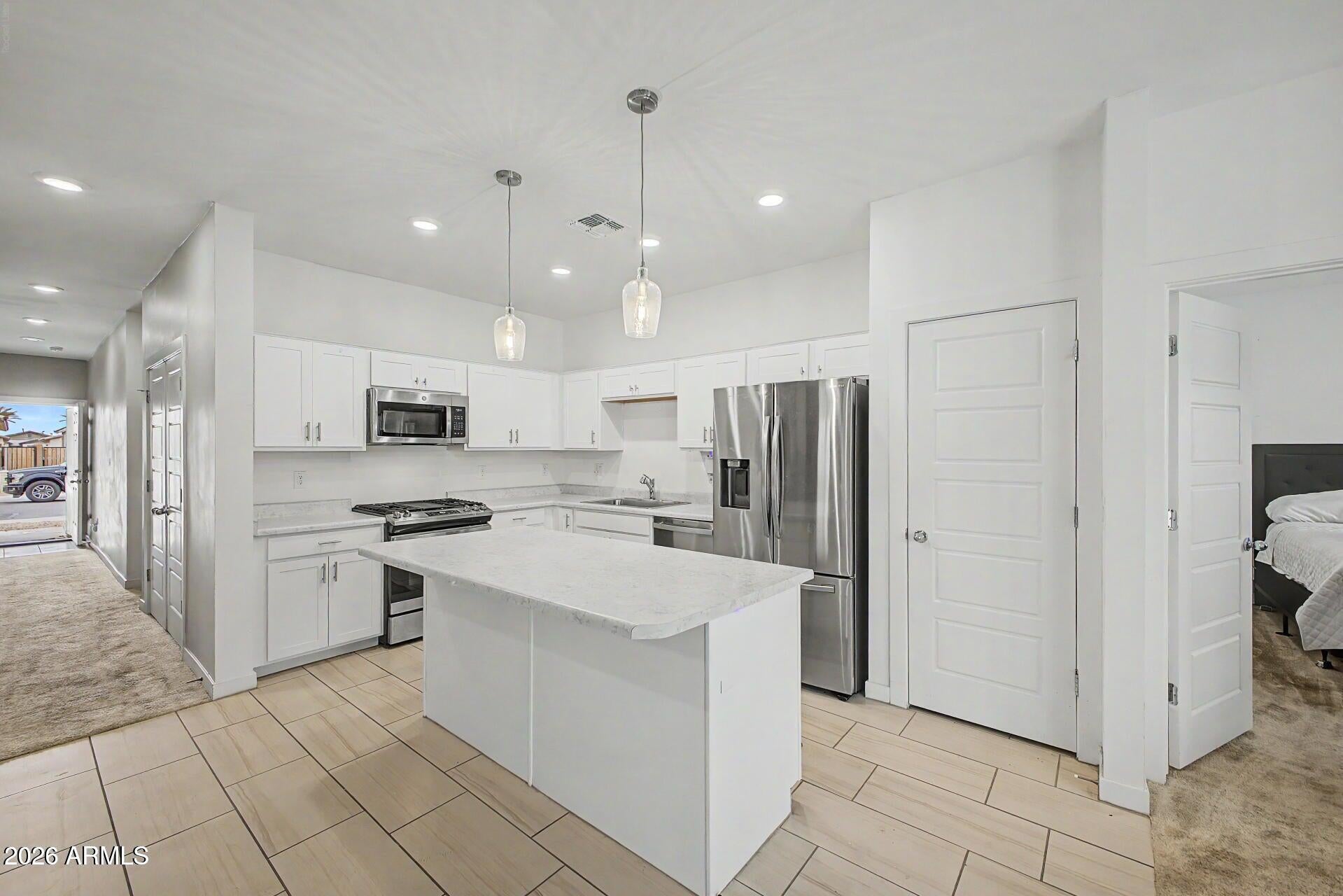 35211 W SANTA BARBARA Avenue