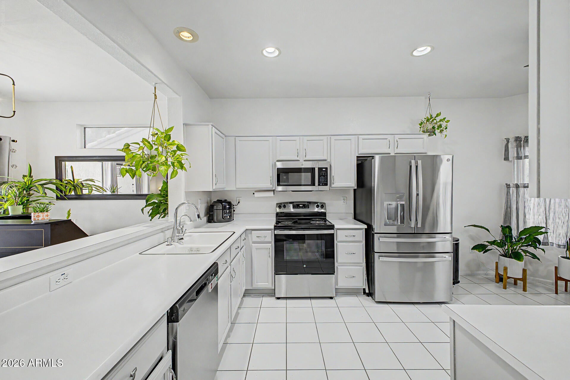 15612 W GRAND CREEK Lane