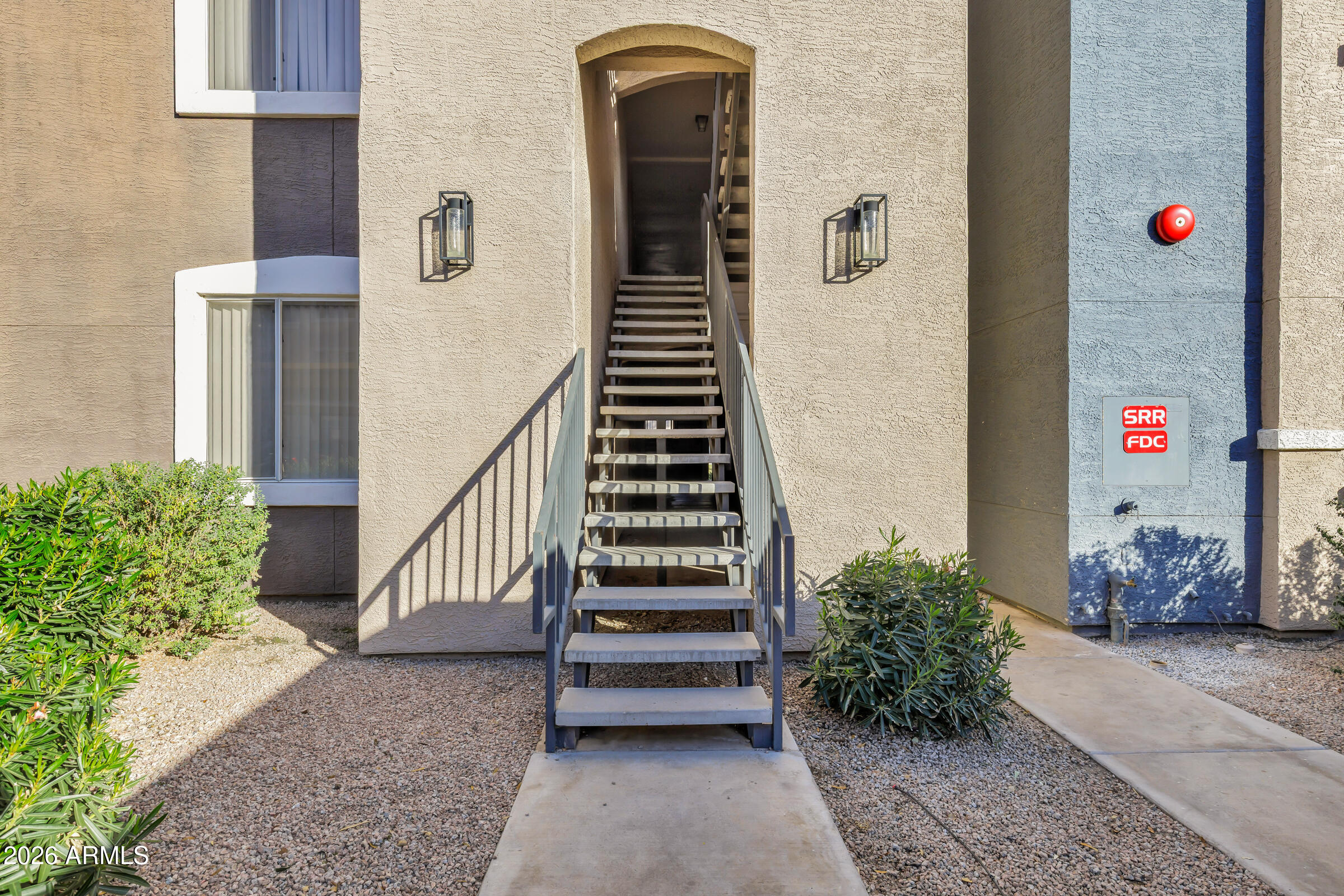 5345 E VAN BUREN Street 221